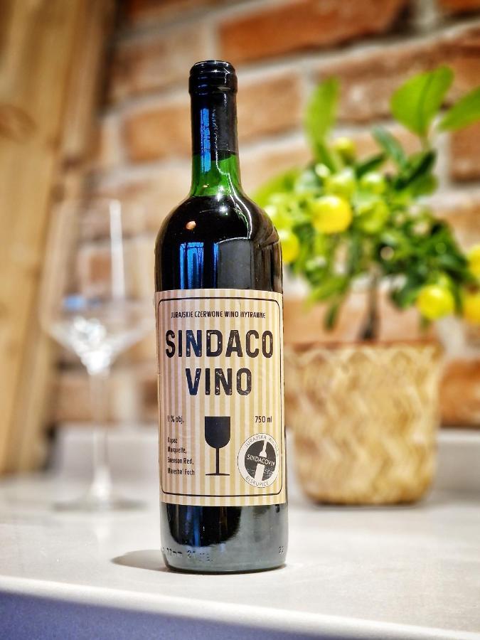 Domkitomki, Winnica Sindaco